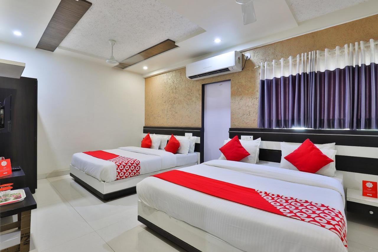 Hotel Oyo 18807 Vrajbhoomi Somnāth Esterno foto
